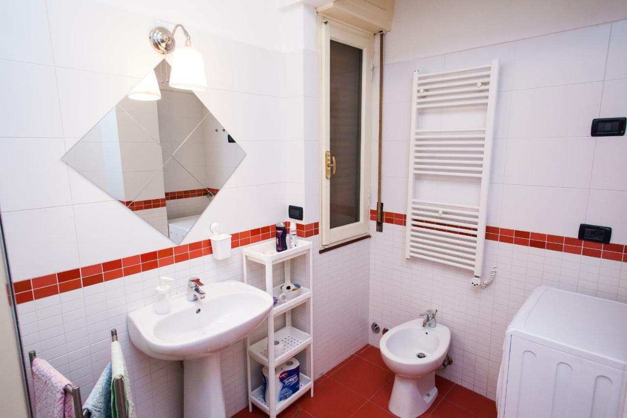 Casa Liberta - Downtown Modern Apartment With Airconditioning Sanremo Luaran gambar